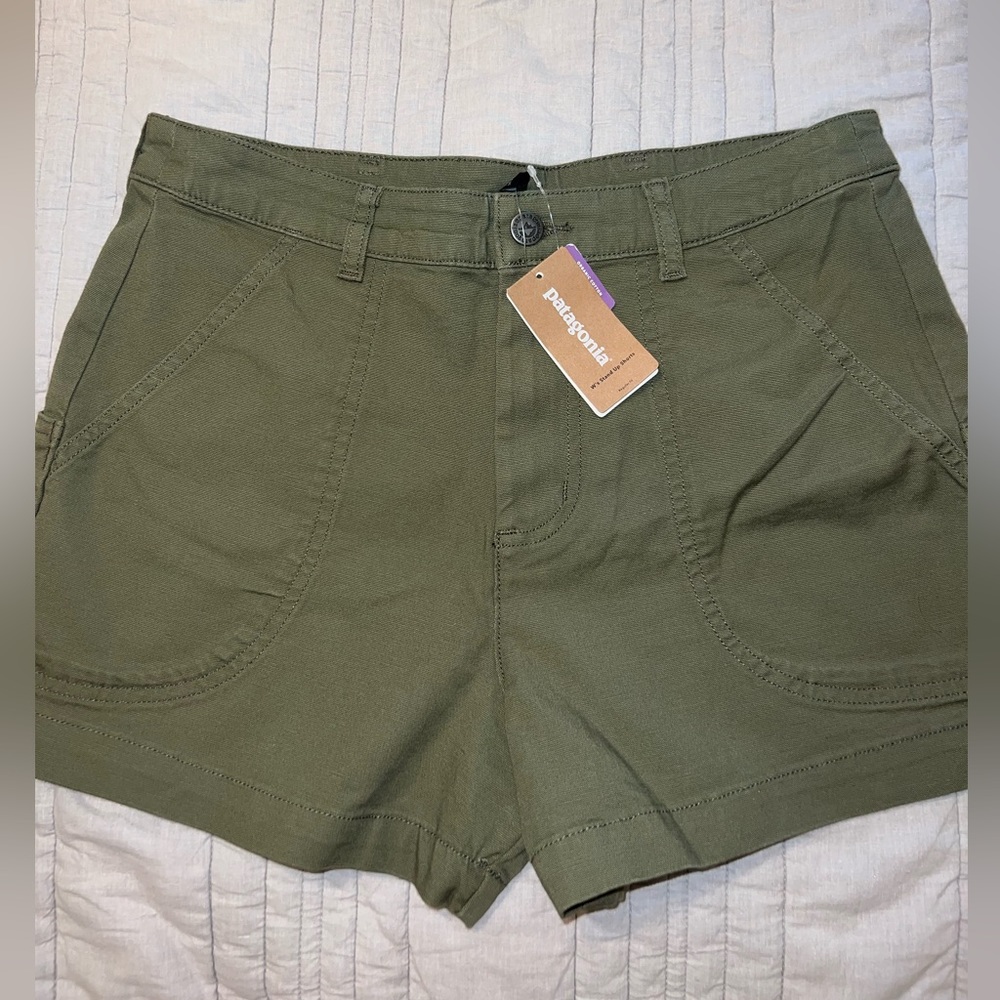 Patagonia Women’s Stand Up Shorts NWT 6